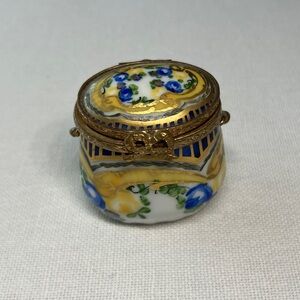 Limoges Hand Painted Porcelain Trinket Box